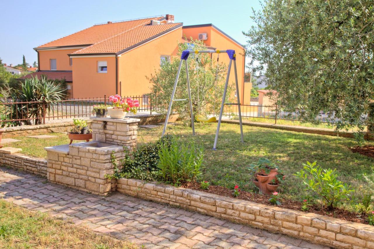 Comfortable Apartments In Peroj Near The Sea Exterior foto